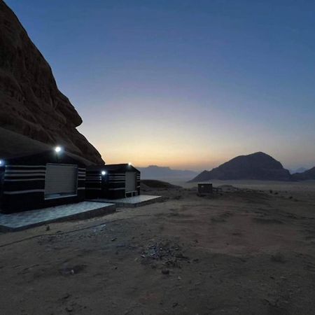 Star Rum Wadi Rum Luaran gambar