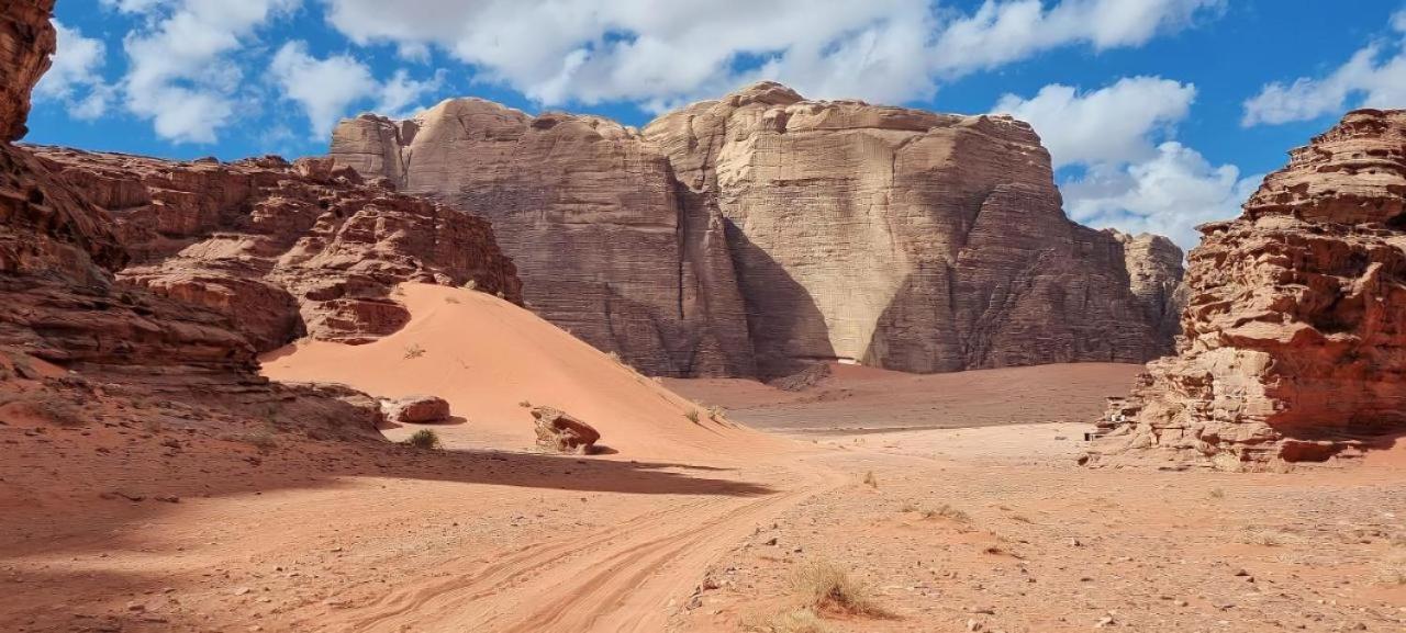 Star Rum Wadi Rum Luaran gambar